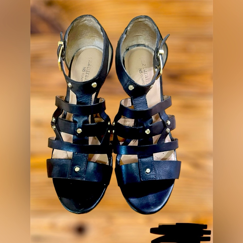 Naturalizer N5 Comfort Heel size 7